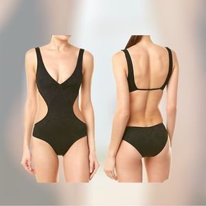 L Space Monaco Black Cutout Tonal Floral One-Piece Swimsuit NWT Size 6/Small